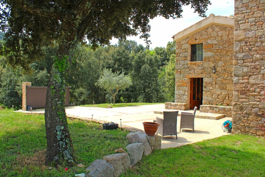 Location de villa à Tavera